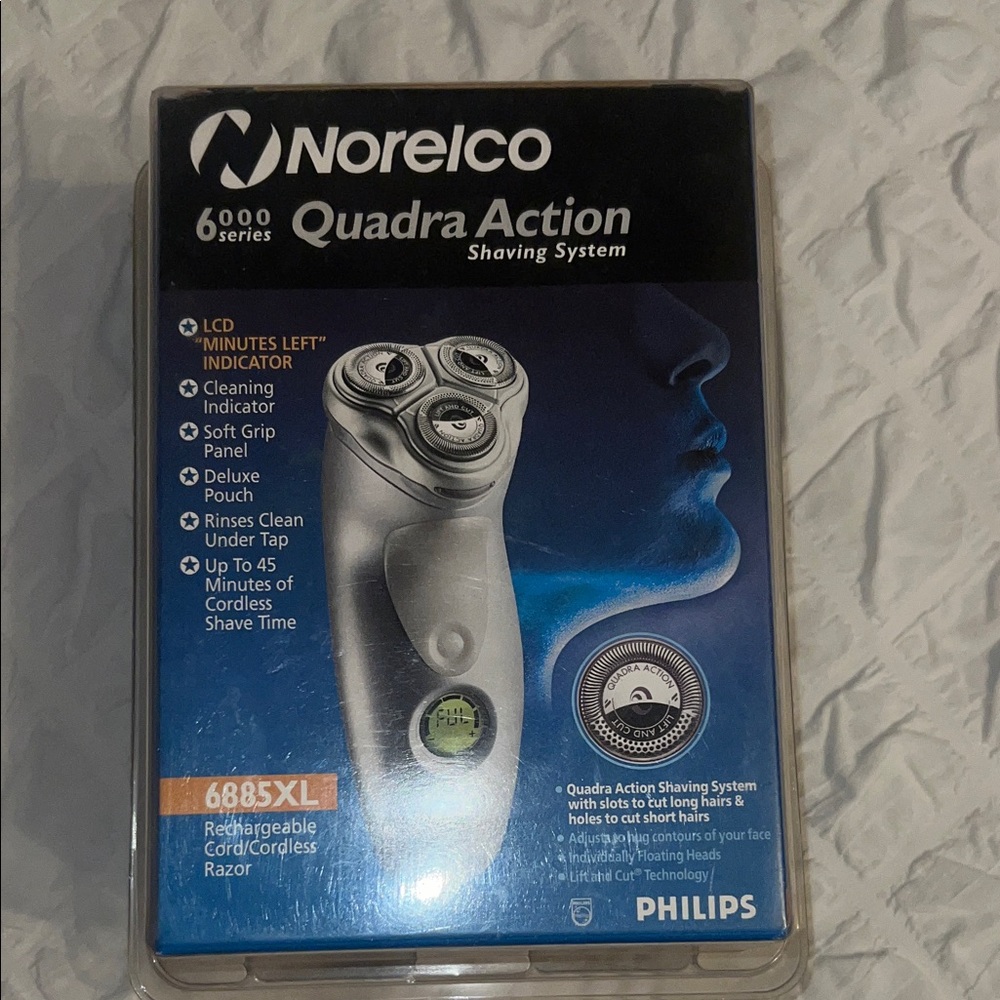 Philips Norelco 6885XL Shaving System